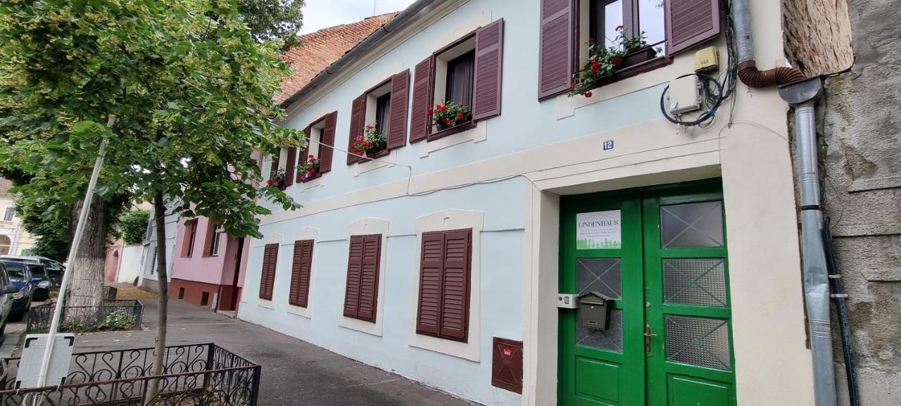 Hotel Lindenhaus Hermannstadt Exterior foto